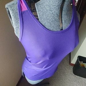 Active wear shirt